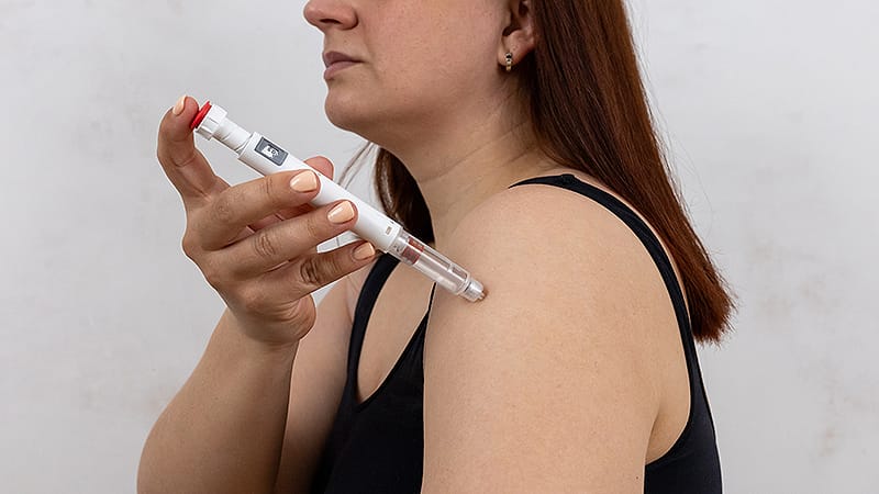 Review finds tirzepatide produces more weight loss than semaglutide, with more serious adverse events