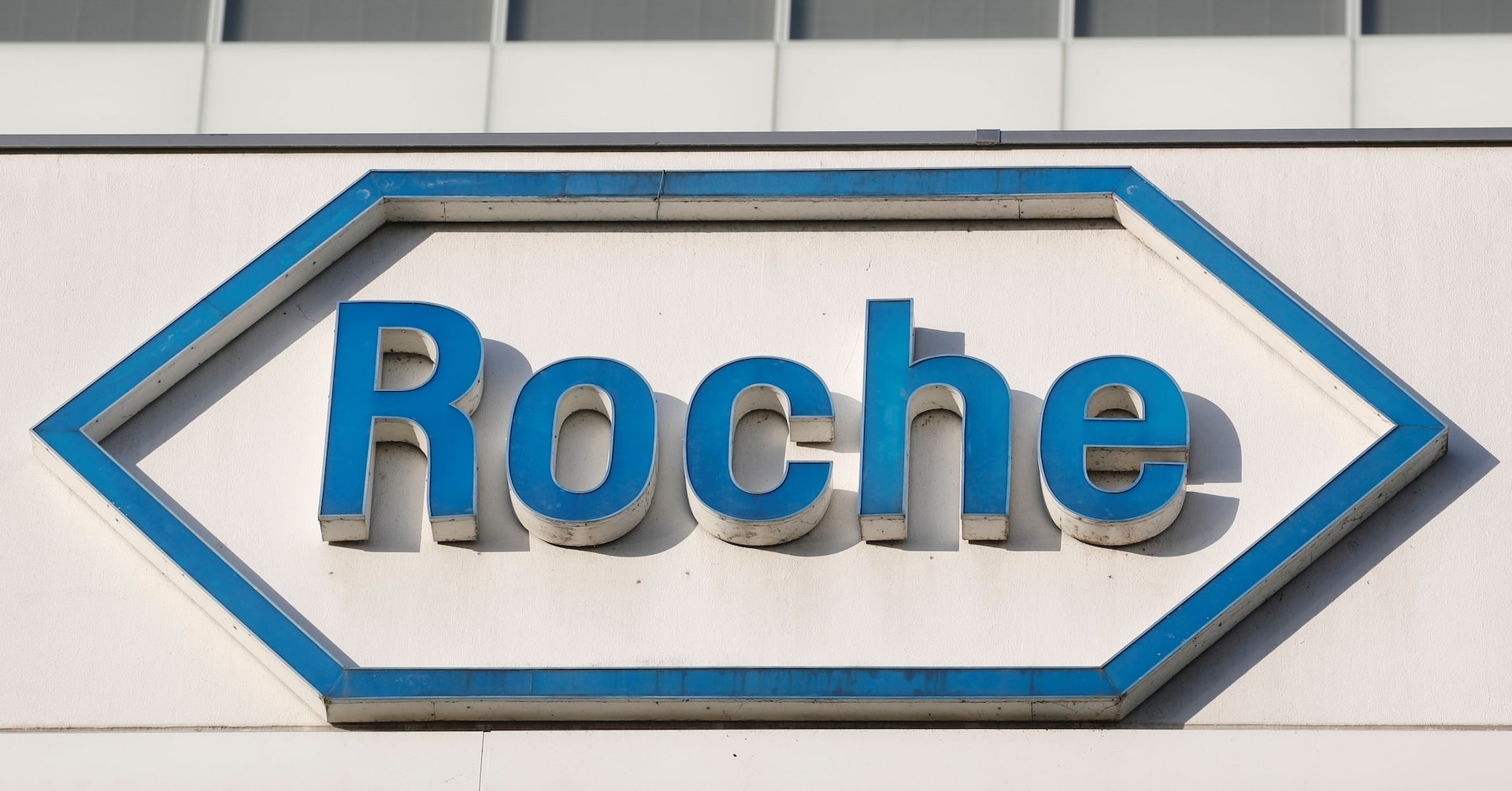 Roche licenses Rona's ALK7 RNAi obesity drug in deal worth up to $1.16B