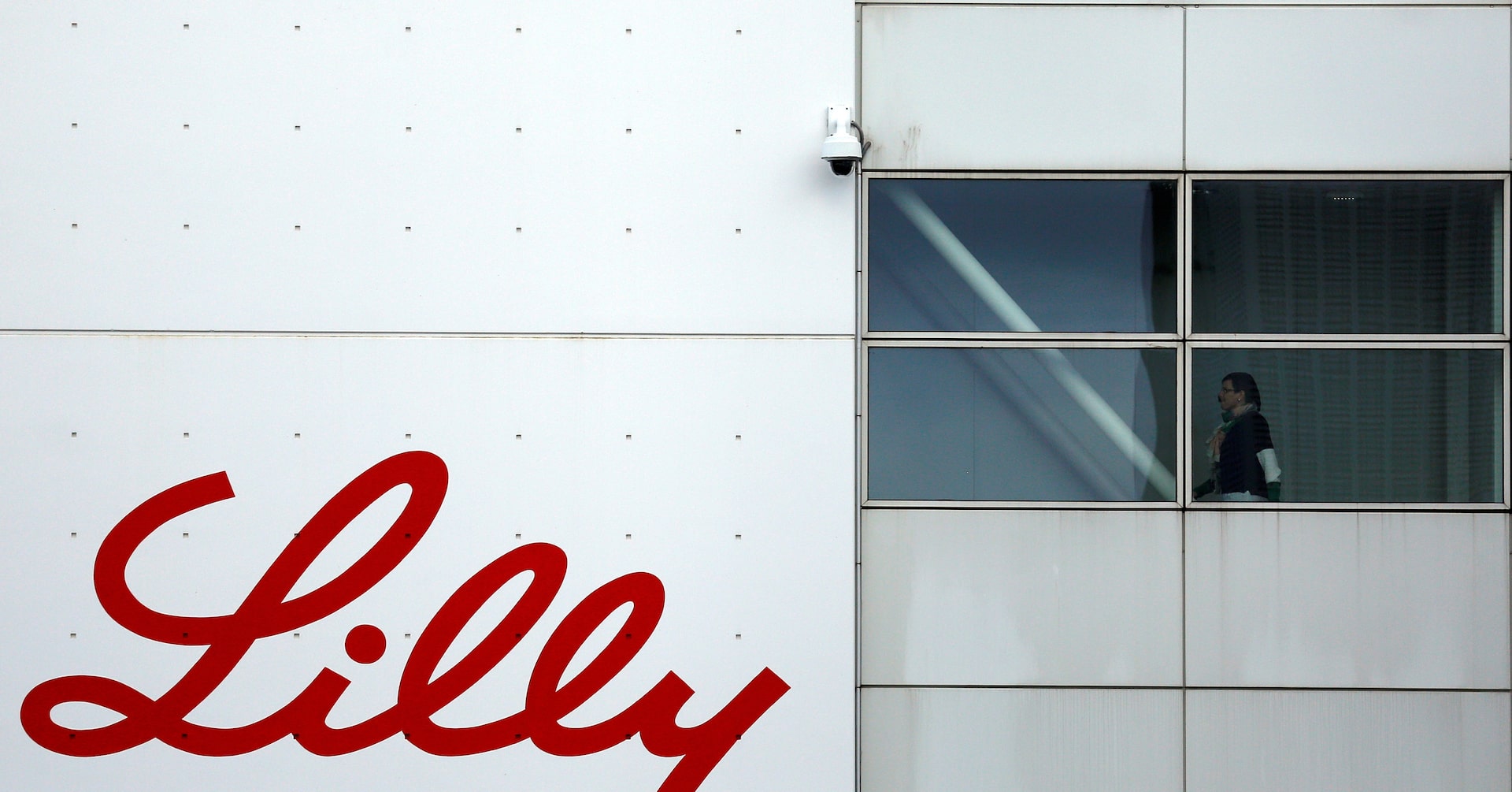 Lilly and Walmart launch retail pickup for Zepbound vials at self-pay prices