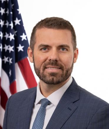 FDA commissioner Marty Makary resigns and Kyle Diamantas becomes acting commissioner